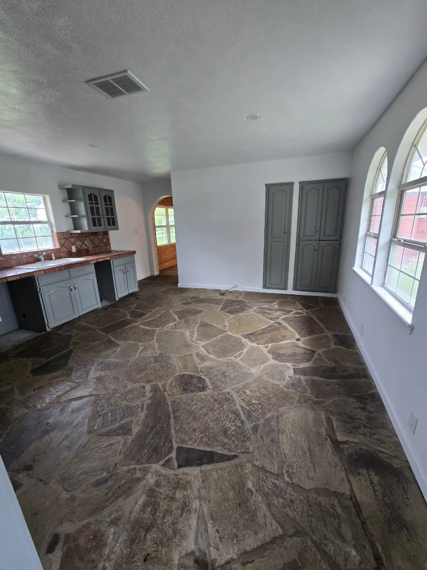 190 Private Road 408 Buffalo TX 75831