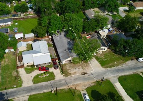 417 S Prairie Street Pilot Point TX 76258
