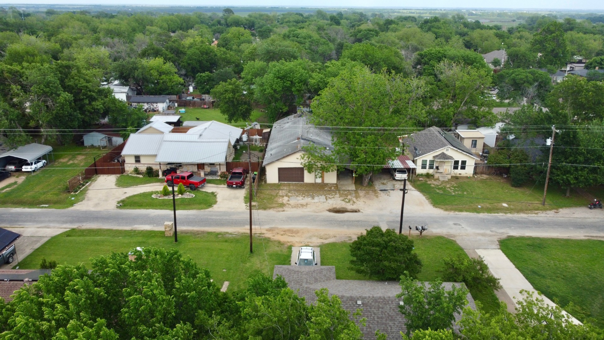 417 S Prairie Street Pilot Point TX 76258