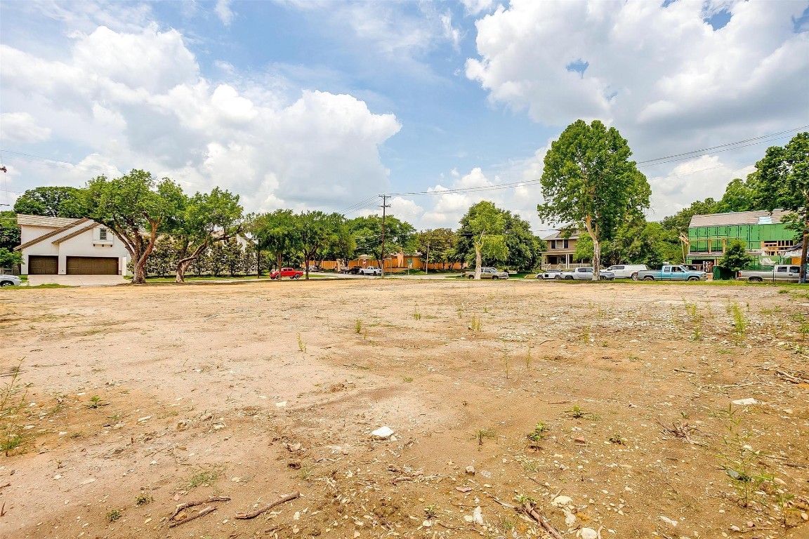 4933 Bryce Avenue Fort Worth TX 76107