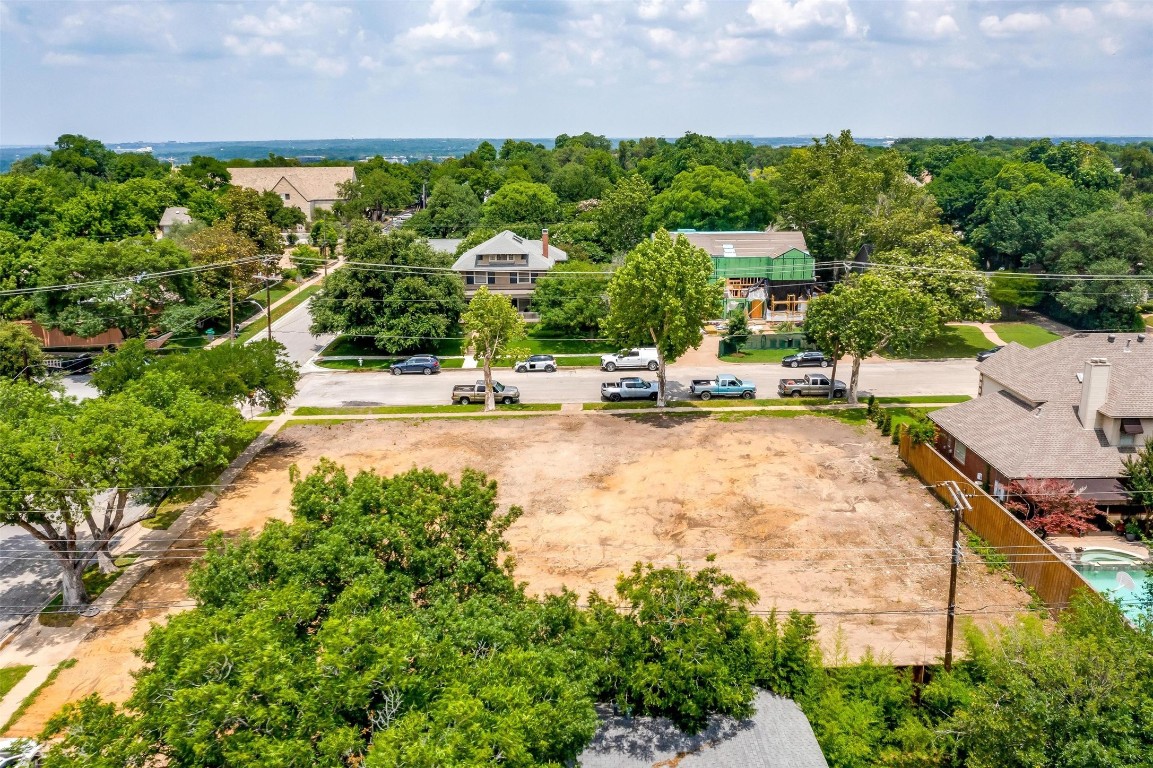 4933 Bryce Avenue Fort Worth TX 76107