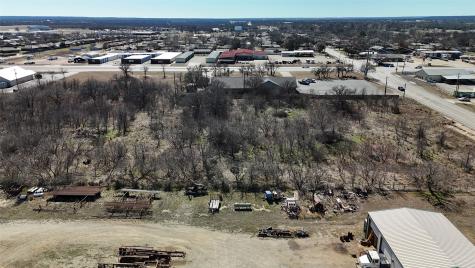 1501 Us Highway 380 Graham TX 76450