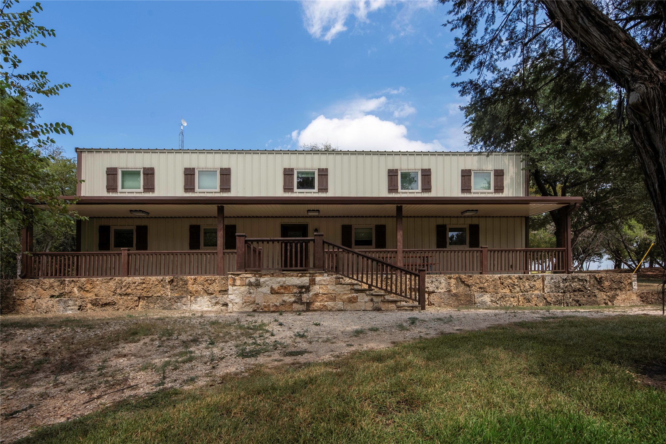 395 County Road 2530 Meridian TX 76665