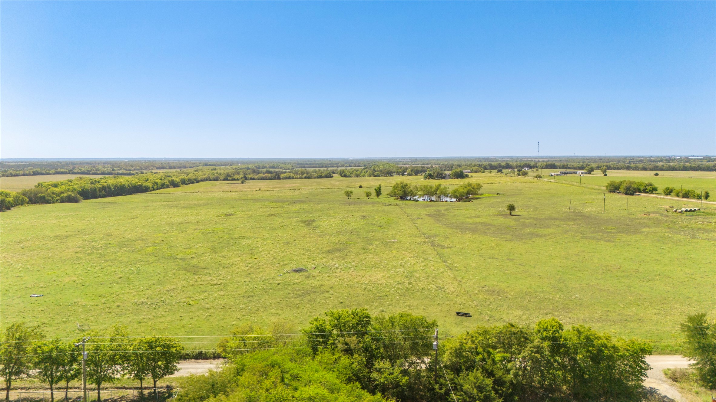 1708 County Road 4850 Leonard TX 75452