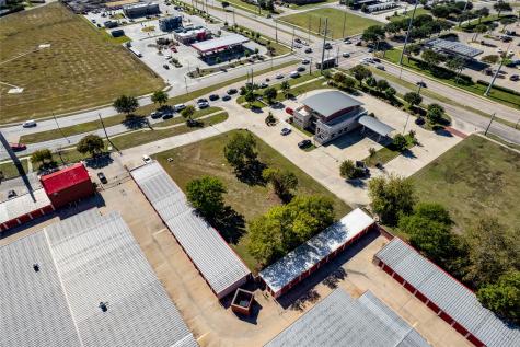2401 Arapaho Road Garland TX 75044