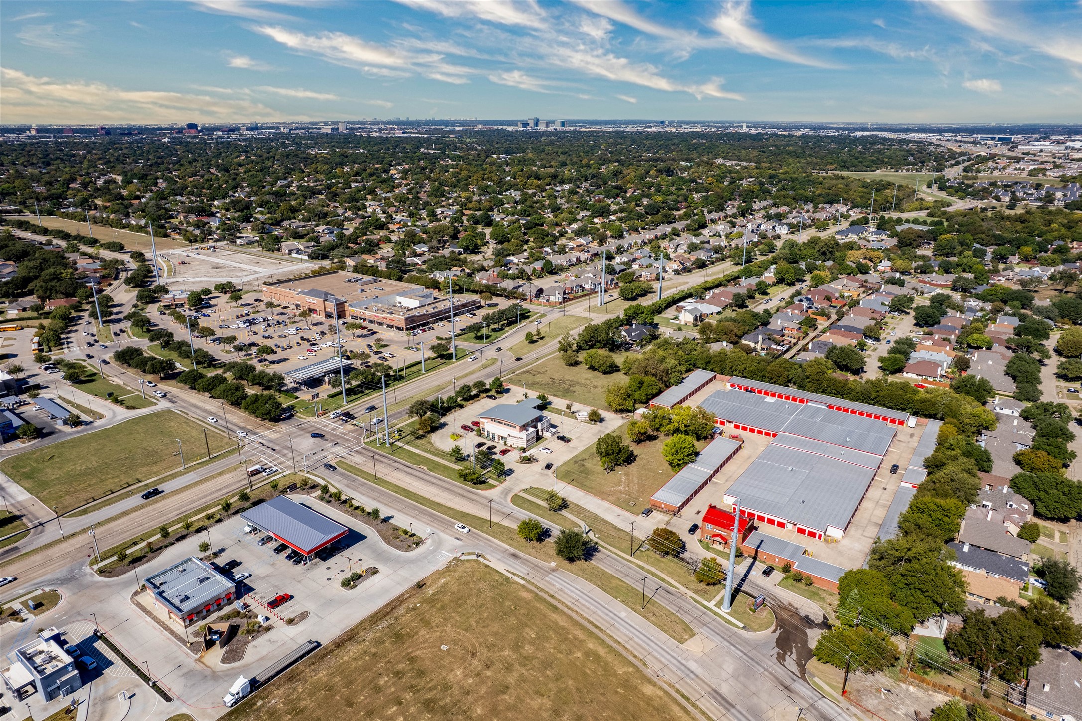 2401 Arapaho Road Garland TX 75044