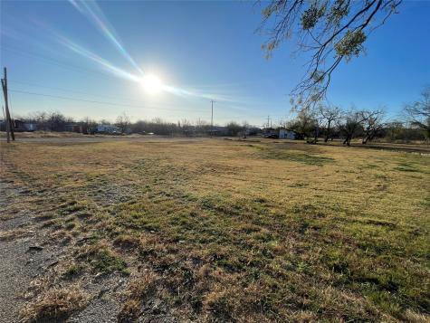217 Brush Street Coleman TX 76834