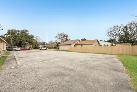 1734 Nomas Street Dallas TX 75212