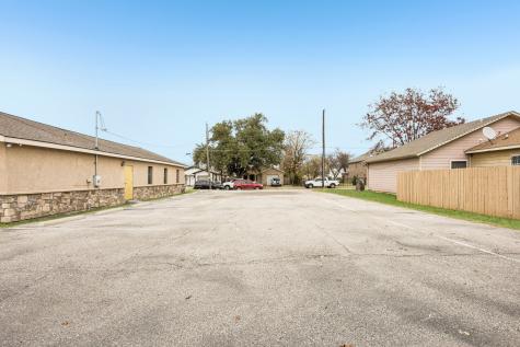 1734 Nomas Street Dallas TX 75212