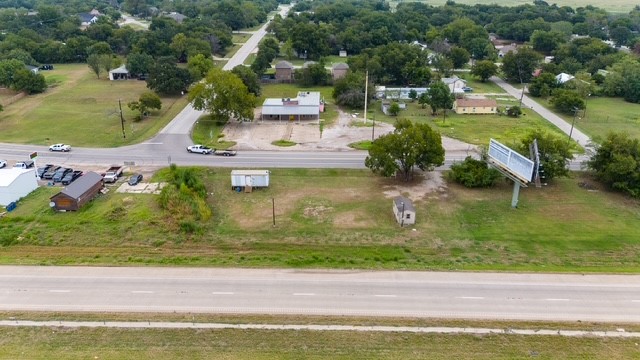 900 S Parkway Drive Alvarado TX 76009
