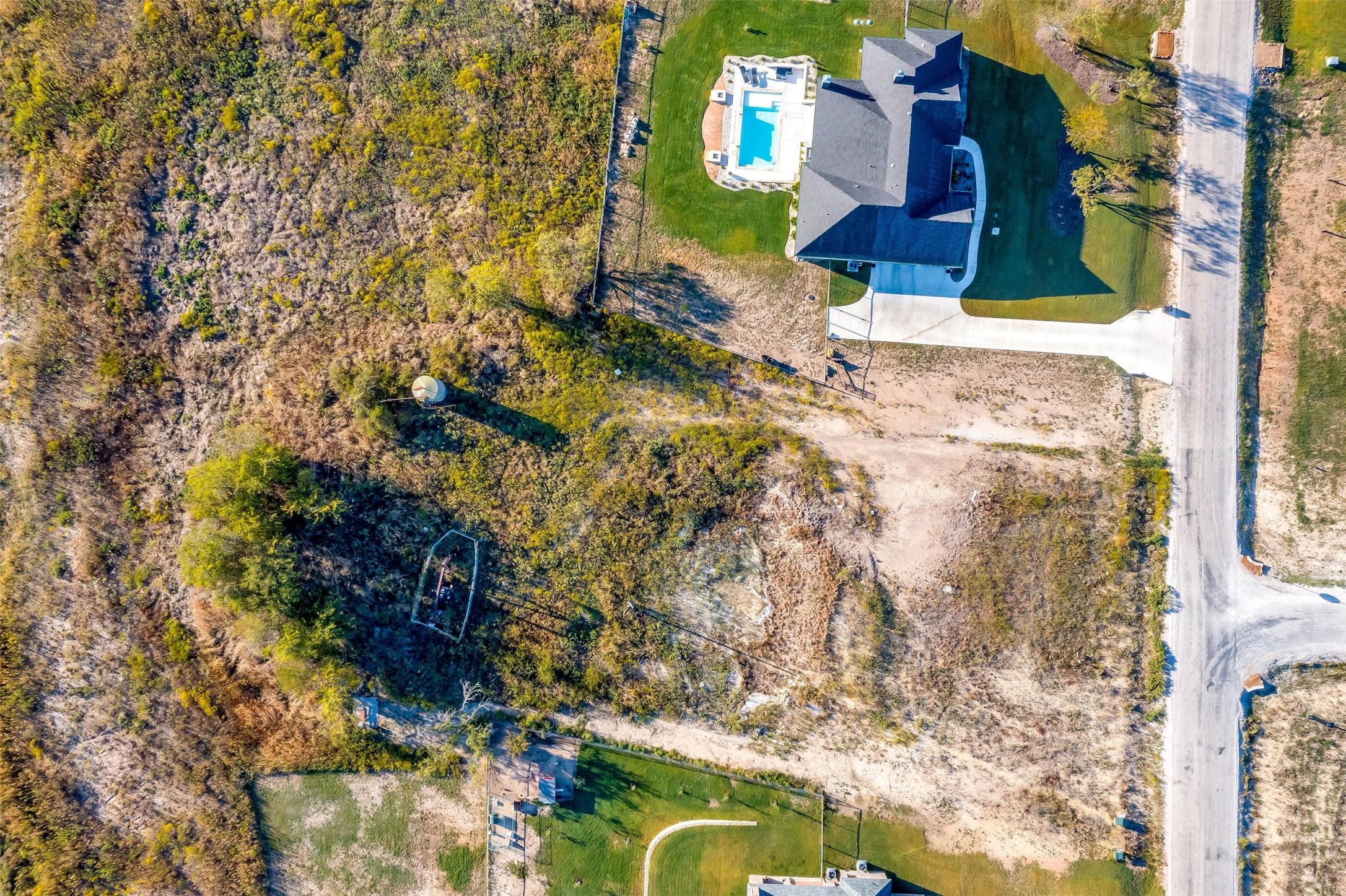 2040 Pinnell Weatherford TX 76088