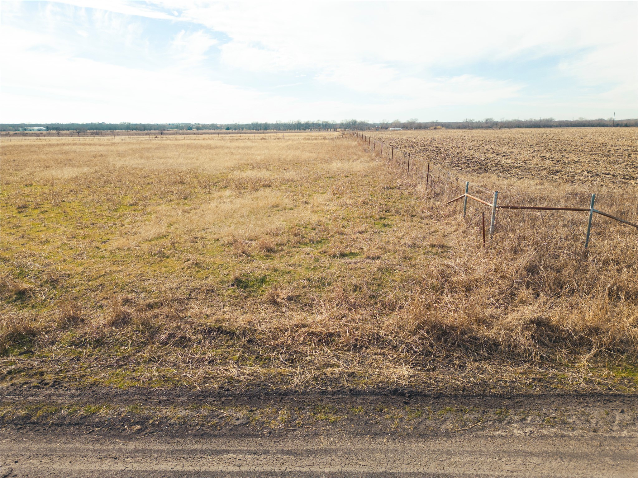 5741-5799 NW County Road 1270 Corsicana TX 75110