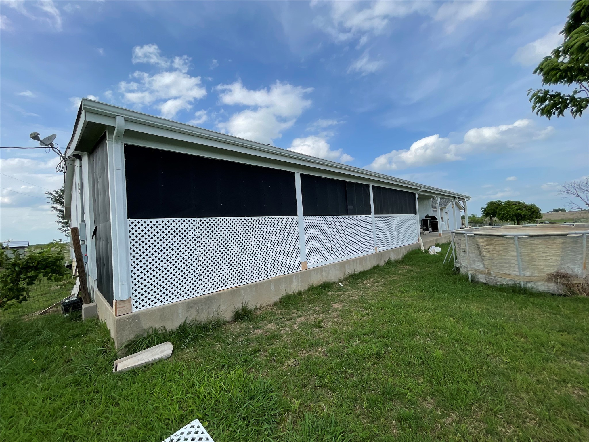 1044 Hcr 3241 Hubbard TX 76648
