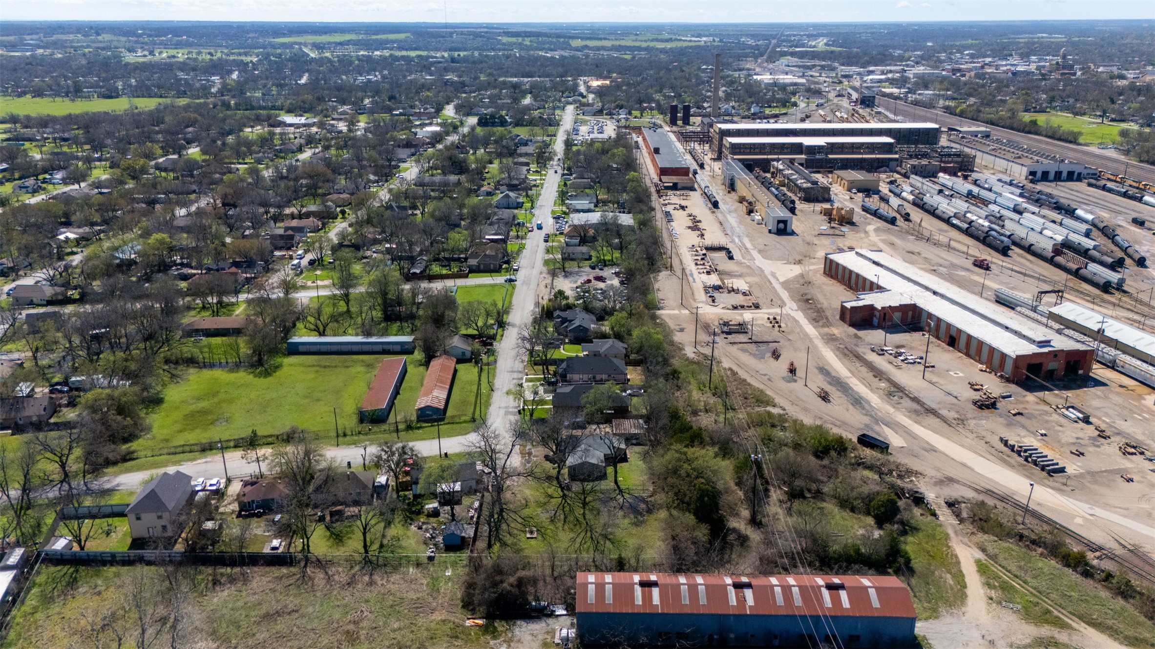 1609 N Brazos Avenue Cleburne TX 76031