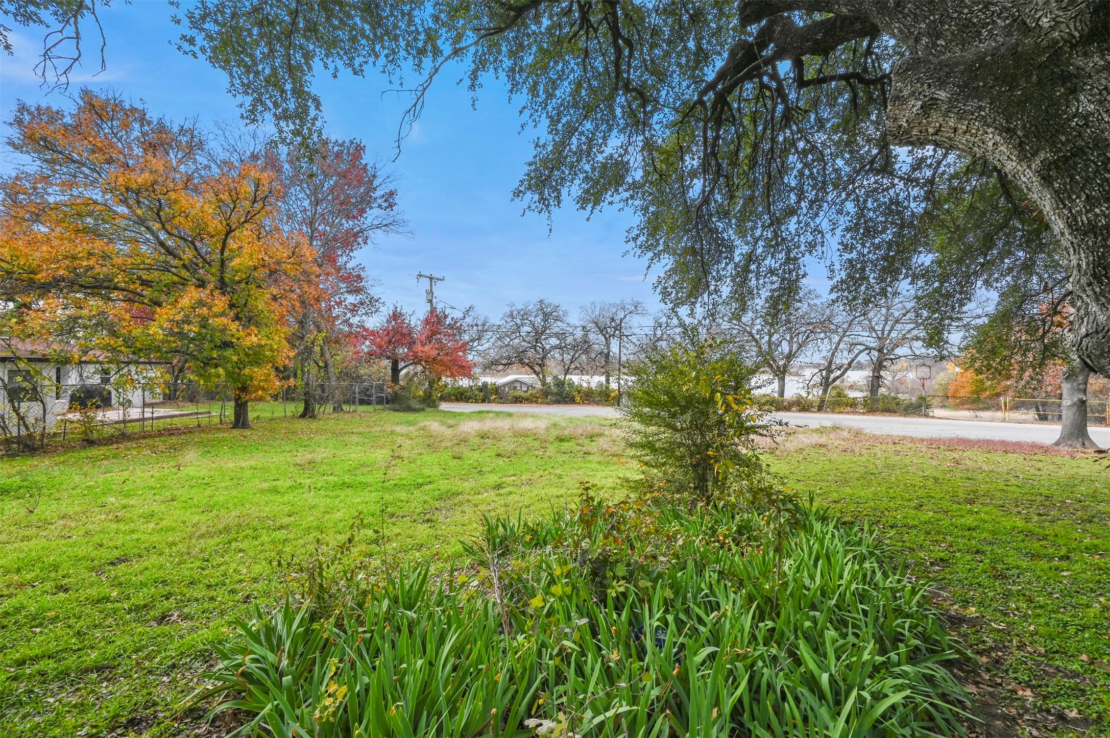7533 Foster Drive Lake Worth TX 76135