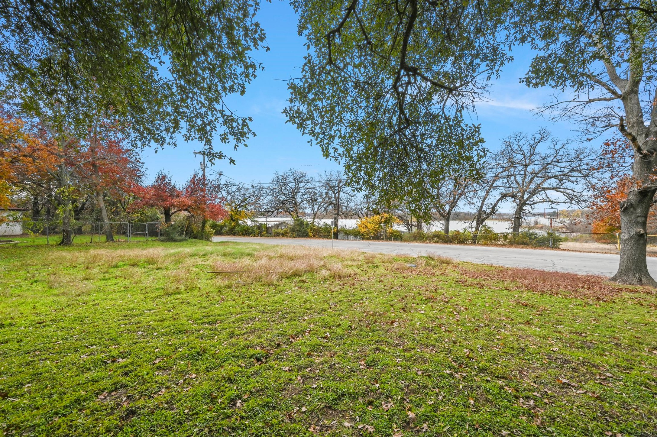 7533 Foster Drive Lake Worth TX 76135