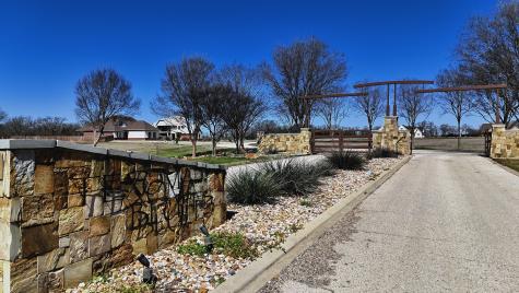 144 Texoma Bluffs Circle Gordonville TX 76245