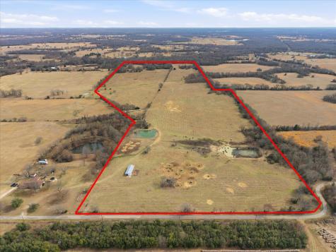 560 Rs County Road 3417 Emory TX 75440
