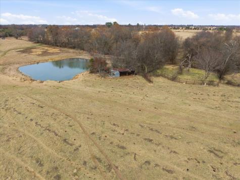 560 Rs County Road 3417 Emory TX 75440