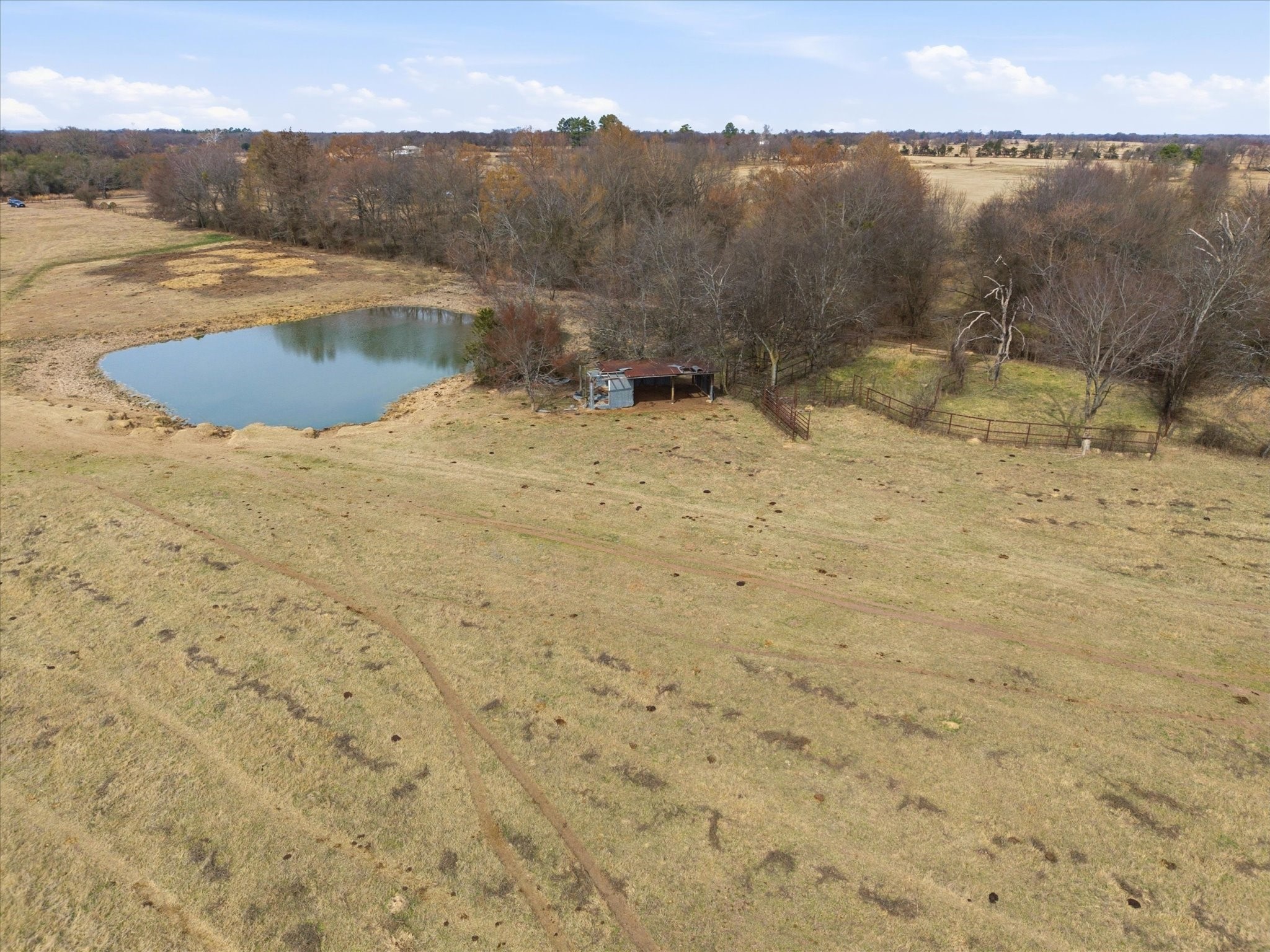 560 Rs County Road 3417 Emory TX 75440