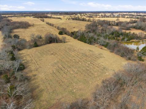 560 Rs County Road 3417 Emory TX 75440