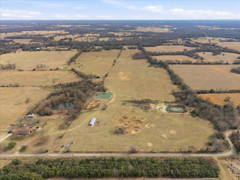 560 Rs County Road 3417 Emory TX 75440
