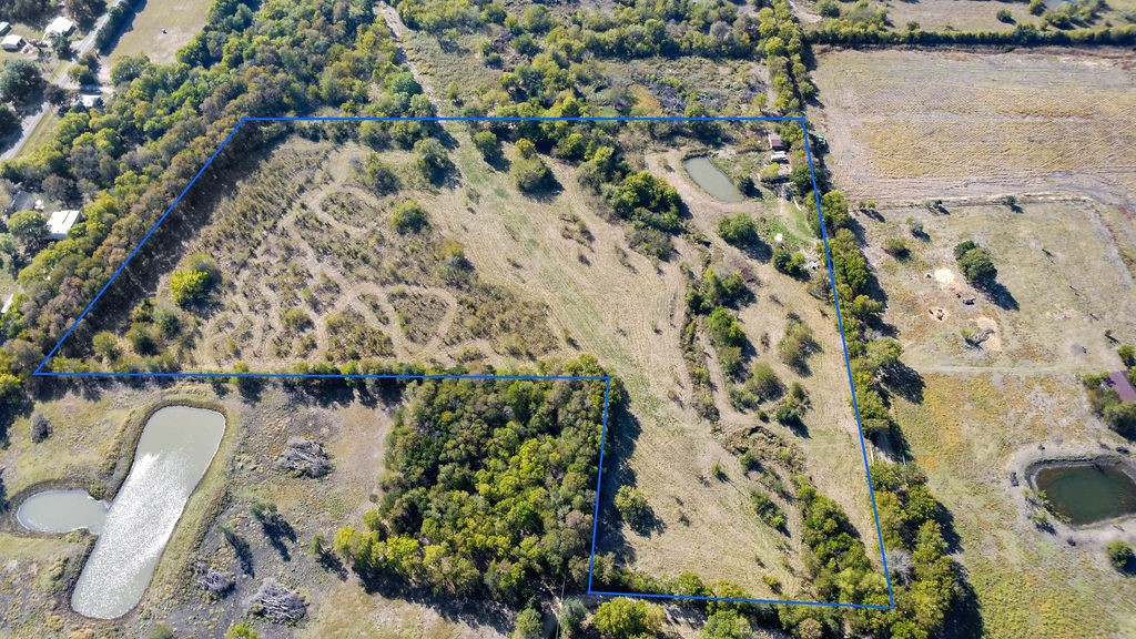 2353 County Road 4225 Enloe TX 75441