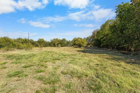 2353 County Road 4225 Enloe TX 75441