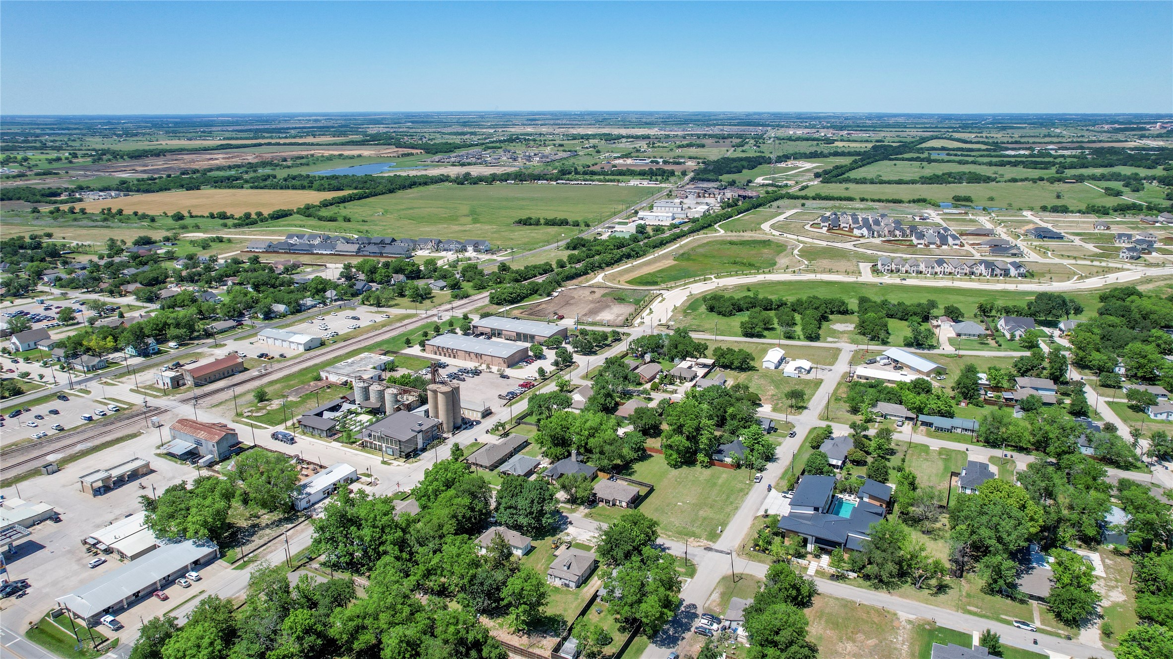 312 E Beech Street Celina TX 75009