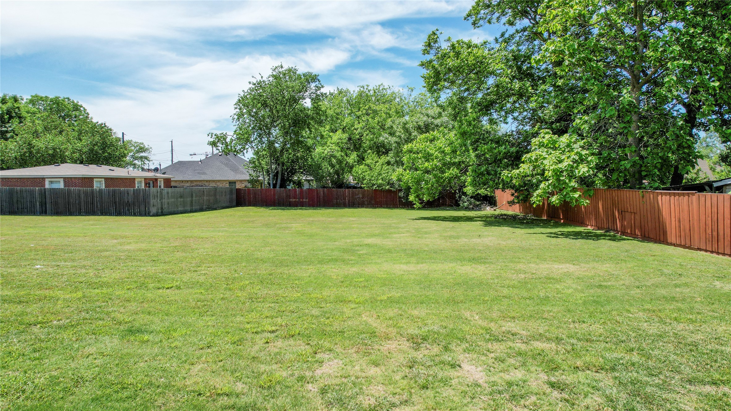 312 E Beech Street Celina TX 75009