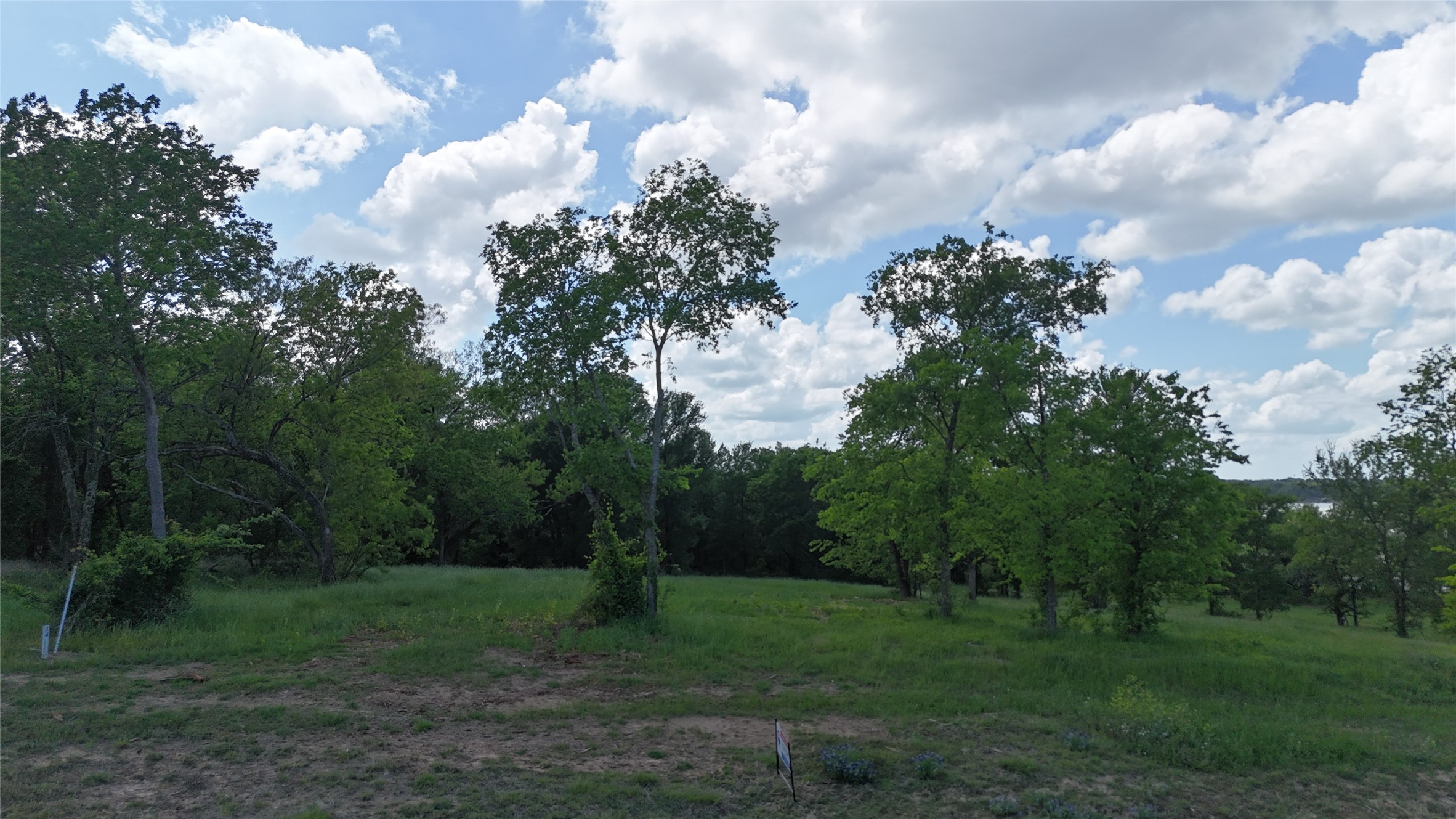 Lot 14 Opal Drive & Bs#4 Corsicana TX 75109