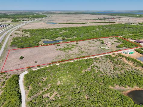2554 NW Access Road Iowa Park TX 76367