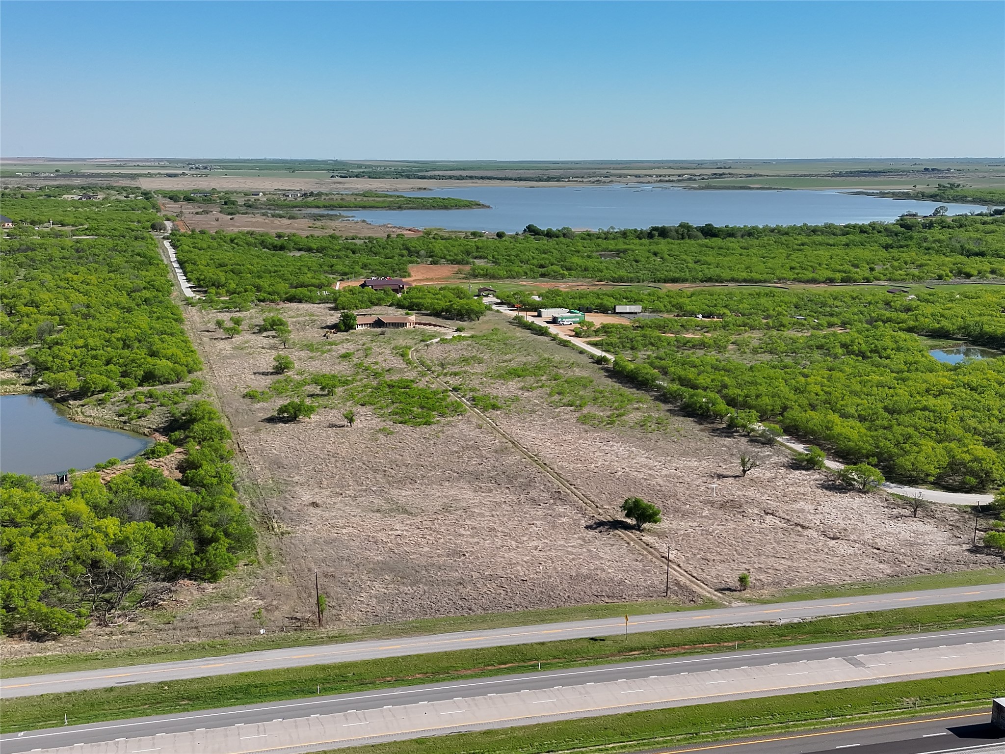 2554 NW Access Road Iowa Park TX 76367
