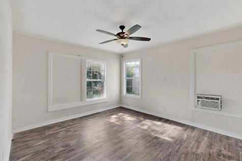 5020-5022 Pershing Street Dallas TX 75206