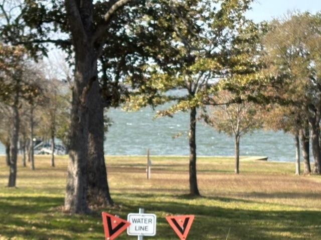 9 Captains Court Streetman TX 75859