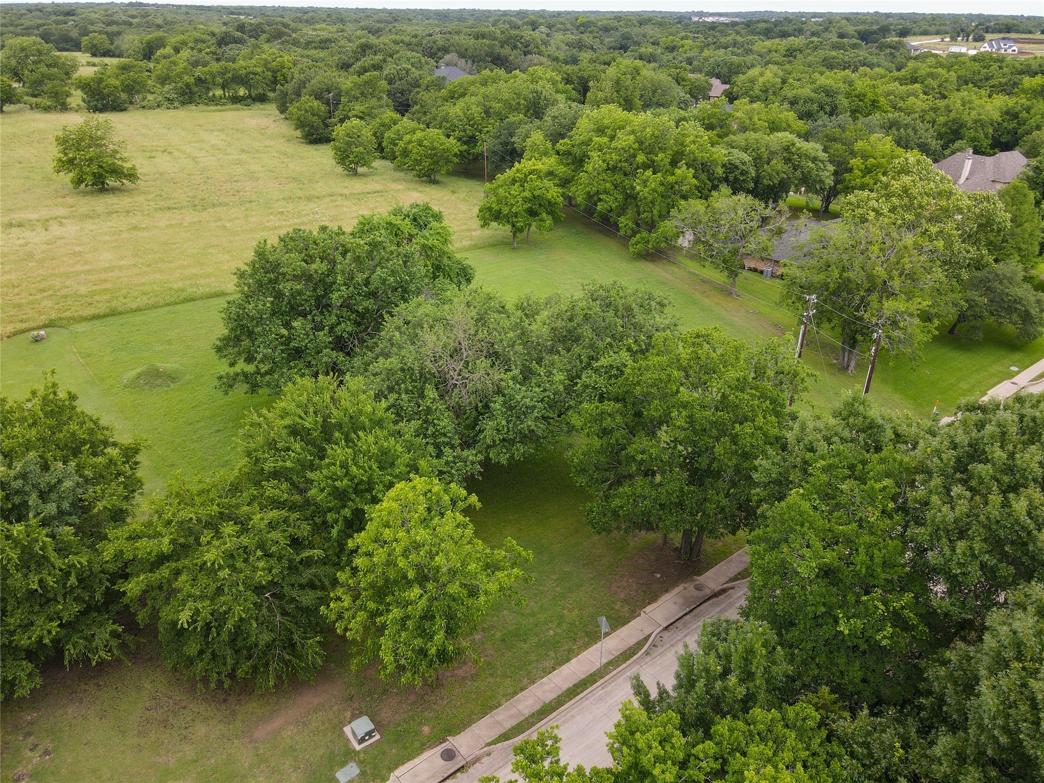 2904 W Washington Street Sherman TX 75092