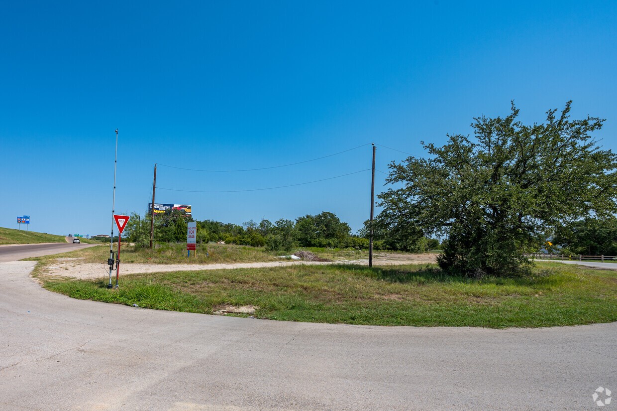 6952 Cahoba Drive Fort Worth TX 76135