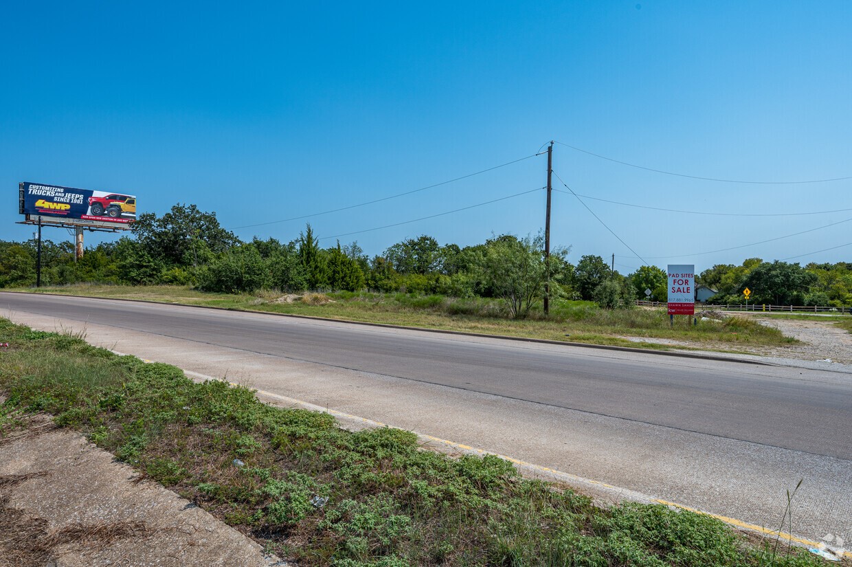 6952 Cahoba Drive Fort Worth TX 76135