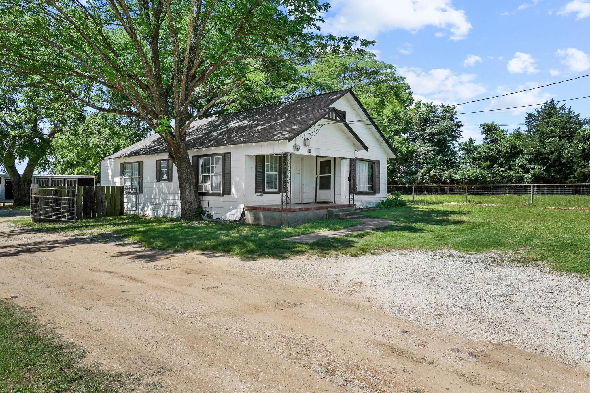 2550 E Fm 120 Denison TX 75021