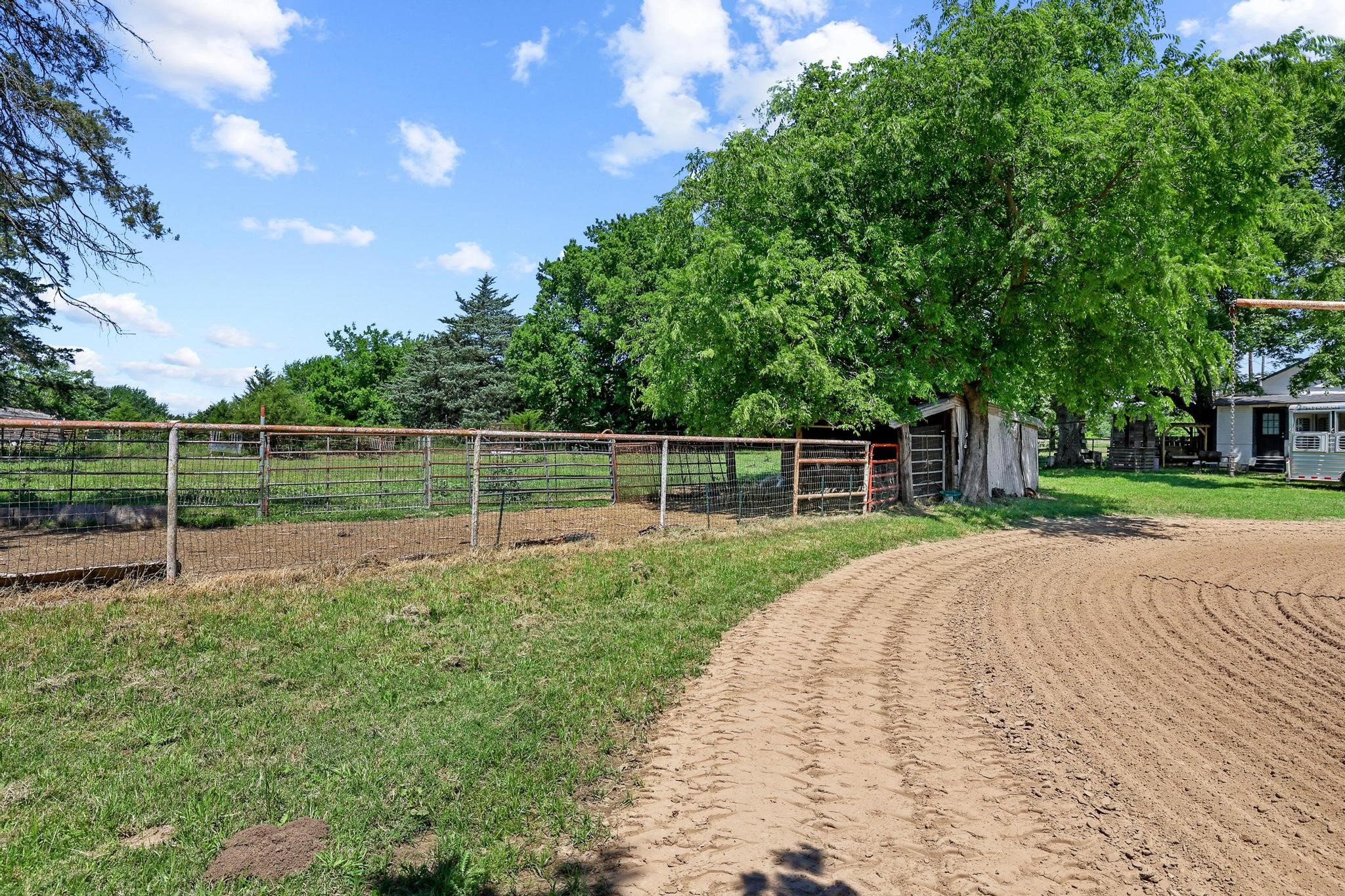 2550 E Fm 120 Denison TX 75021