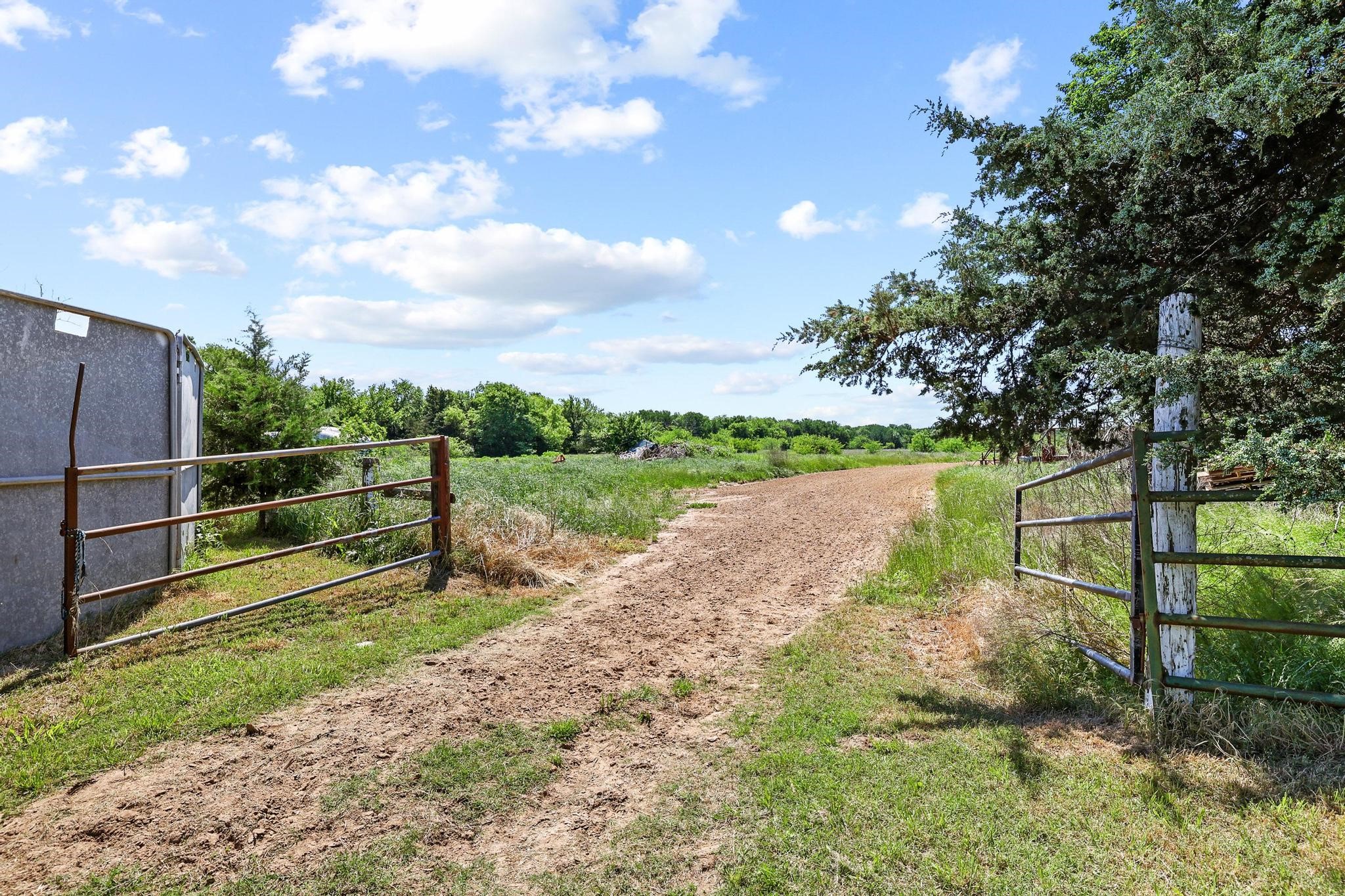 2550 E Fm 120 Denison TX 75021