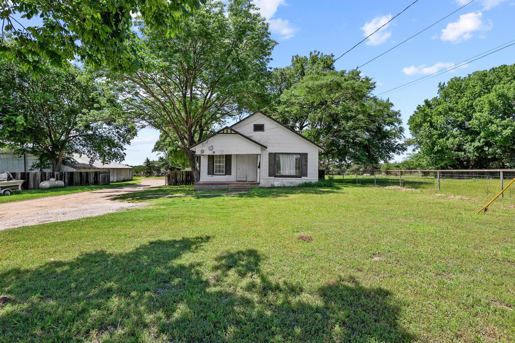 2550 E Fm 120 Denison TX 75021