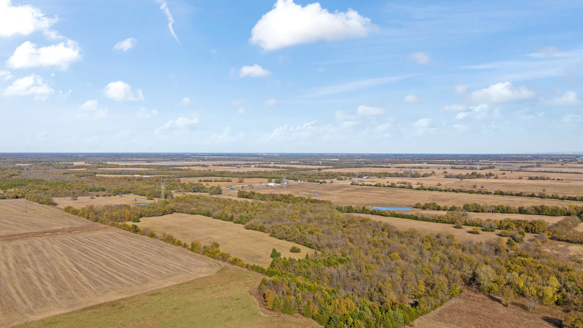 000 Cr 36010 Honey Grove TX 75446