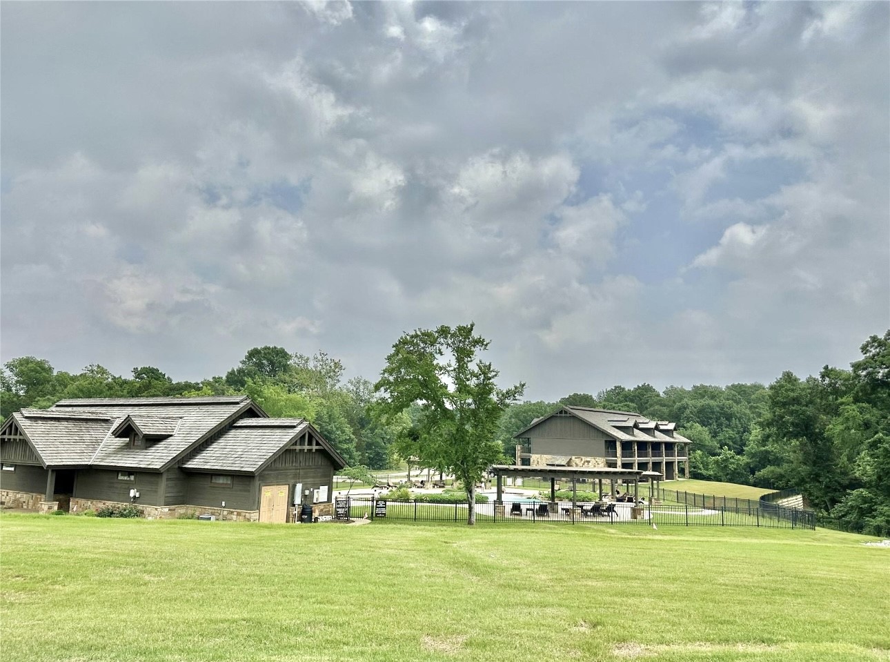 137 Whispering Pine Drive Gordonville TX 76245