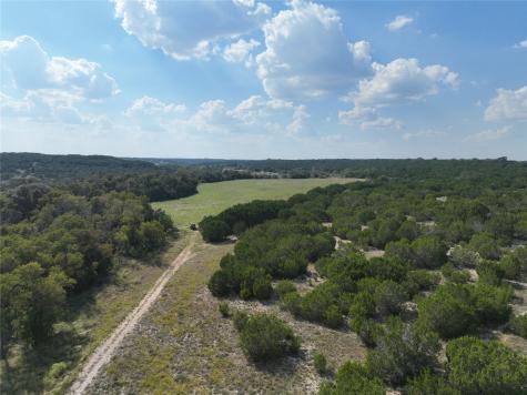 1410 County Road 221 Hamilton TX 76531