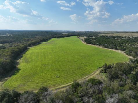 1410 County Road 221 Hamilton TX 76531