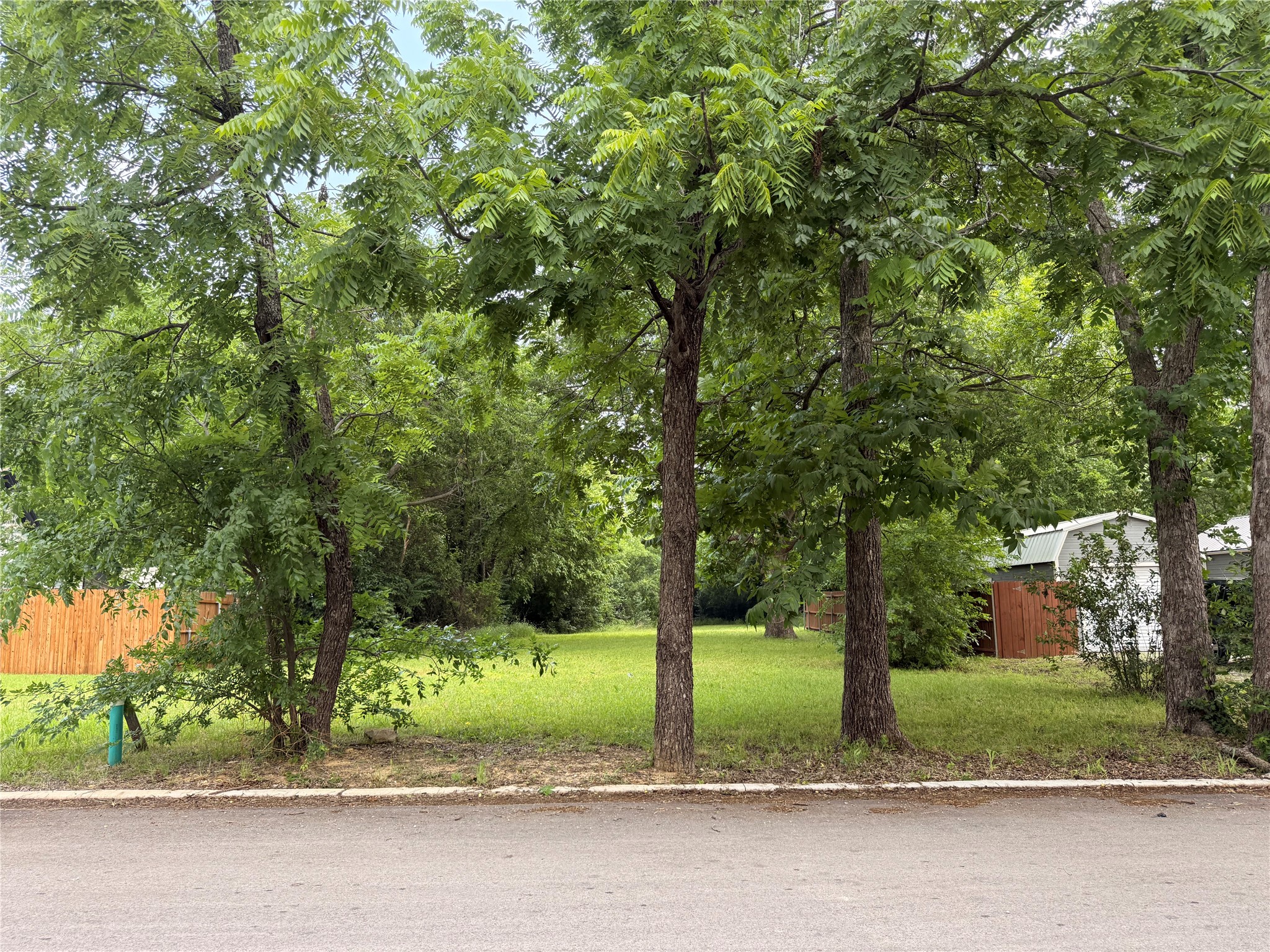 113 Davis Street Farmersville TX 75442