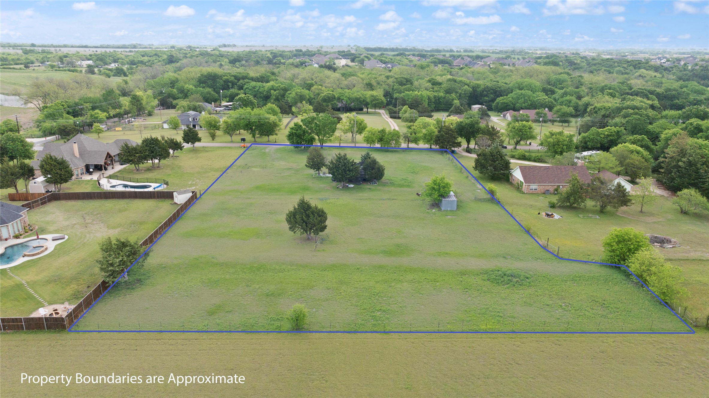 3215 Blackchamp Road Waxahachie TX 76065
