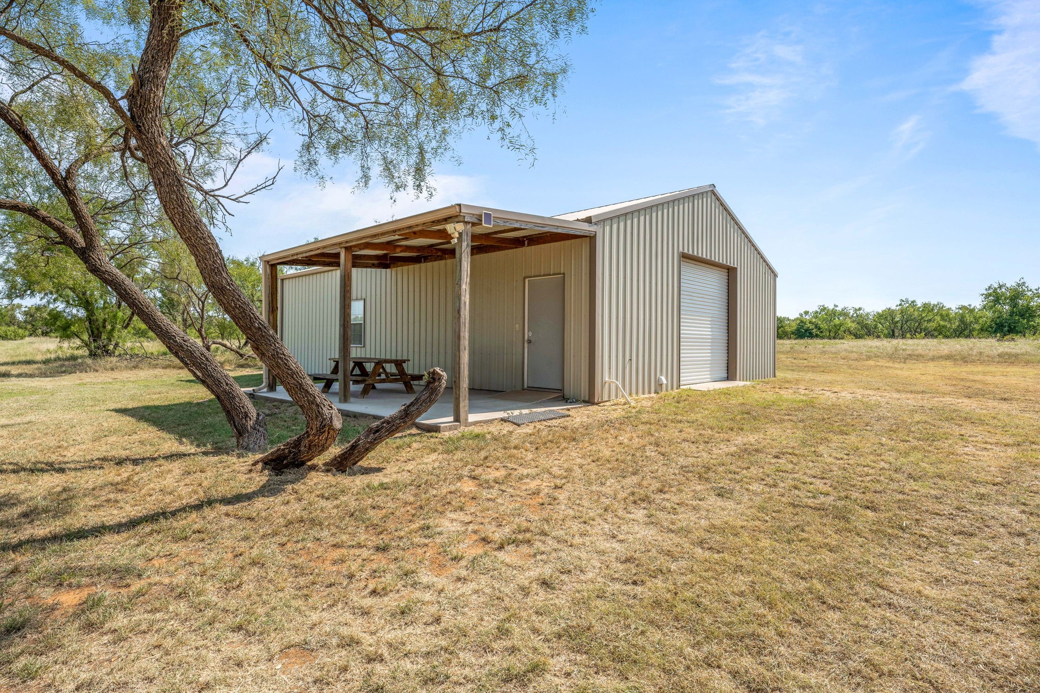 1712 Wells East Road W Newcastle TX 76372