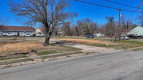 300 S Mill Street Bowie TX 76230